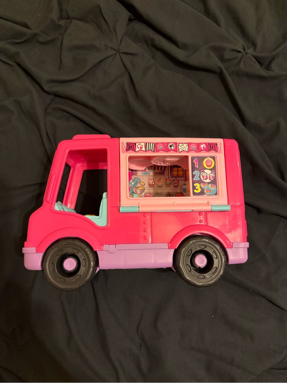 Barbie Little People dessert truck